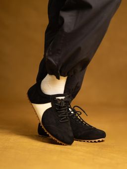 Theater - Women Combat Black Sneakers