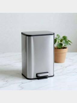 PANO - VIORA Metal Pedal Trash Bin - 5 Liters
