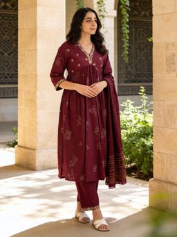 Rangita - Wine Polyviscose Anarkali Kurta With Pant & Dupatta