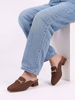 DENILL - Square-Toe Heeled Loafers with Metallic Chain Detail
