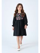 Black color option, Sold out, Currently selected