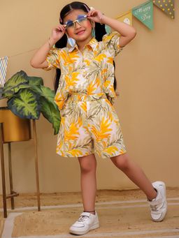 Tiny Bugs - Yellow Puff Sleeve Top with Shorts