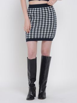 Cover Story - Women Navy Blue Knitted Mini Skirt