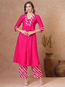 FASHOR - Pink Ethnic Leheriya and Printed A-Line Kurta with Pant (Set of 2)