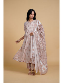 SAAKI - Blooming Elegance Floral Print Brown Kurta Pant with Dupatta (Set of 3)