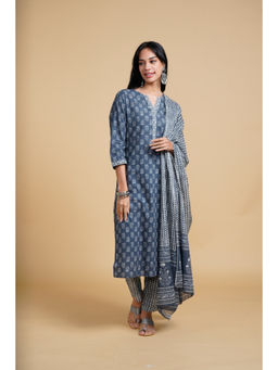 SAAKI - Blooming Elegance Grey All Over Print Kurta Pant with Dupatta (Set of 3)