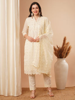 FASHOR - Off White Floral Chikankari Embroidered Straight Kurta with Pant and Dupatta (Set of 3)