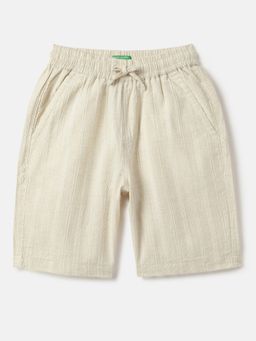 United Colors of Benetton - Regular Fit Mid Rise Textured Shorts
