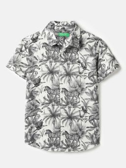 United Colors of Benetton - Regular Fit Spread Collar Tropical Printed Shirt