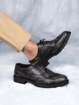 Alberto Torresi - Tyler Brogue Brushoff Midnight Black