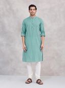 Teal color option, Currently selected