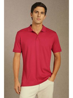 Louis Philippe - Men Red Solid Collar Neck Polo T-Shirt