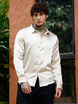 Campus Sutra - Mens Chalk White Crushed-Satin Regular Shirt