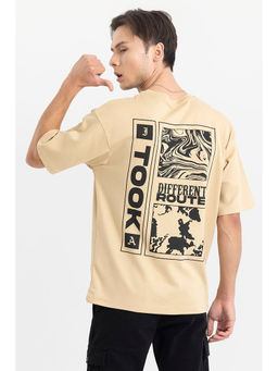 Snitch - Men Beige Printed Oversized Fit T-Shirt