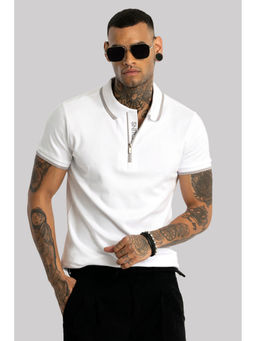 Snitch - Men White Solid Slim Fit Polo T-shirt