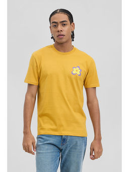 Snitch - Men Mustard Graphic Slim Fit T-Shirt