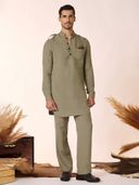 Olive color option, Currently selected