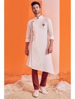 S&N by Shantnu Nikhil - Men Off White Kurta