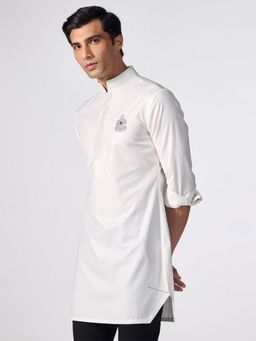 S&N by Shantnu Nikhil - Men Classic Off White Kurta