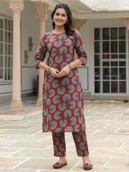 ARAMYA - Red Women Soft Cotton Straight Abstract Print Kurta with Pant