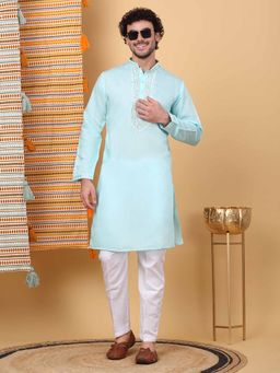 KRAFT INDIA LUXE - Men Multi-Color Embroidered Kurta with Stole (Set of 2)
