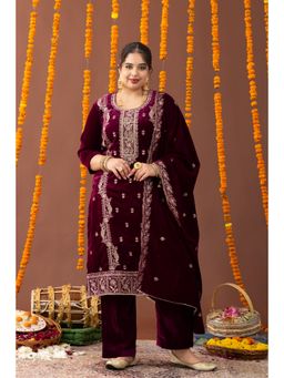 Mamicha - Wine Kashmiri Velvet Kurta with Pant and Dupatta