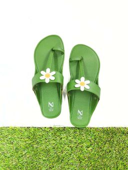 The Madras Trunk - Daiselle Green One Toe Flats