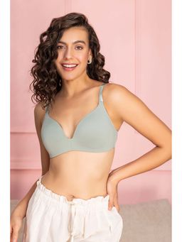 Chelvet - Lightly Padded Non-Wired Medium Coverage Workout Bra