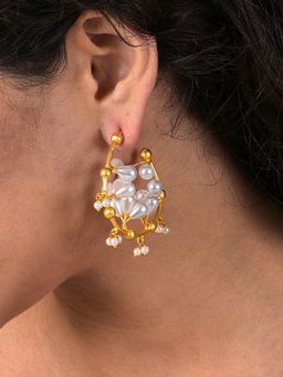 Sohi - Women Pearl Hoop Earrings - White