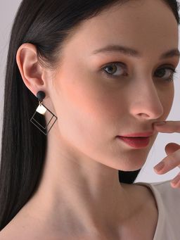 Sohi - Trendy Designer Drop Earring