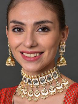Sohi - Kundan Gold Plated Choker Jewellery Set