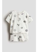 White color option, Sold out, Currently selected