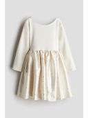 Beige color option, Sold out, Currently selected