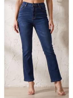 Elleven - Women Blue Solid Denim Lycra Straight Fit Ankle Length Jeans