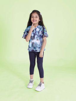 KiddoPanti - Girls Blue Frill Layered Sleeves Printed Top with Capri Leggings (Set of 2)
