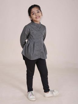 KiddoPanti - Girls Grey Floral Printed Top with Pleated Bottom with Pant (Set of 2)