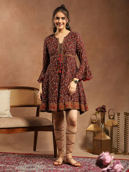 Nayam by lakshita - Embroidered with Foil Print Kurti