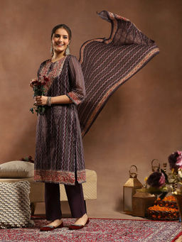 Nayam by lakshita - Purple Chanderi Round Neck Kurta with Pant and Dupatta (Set of 3)
