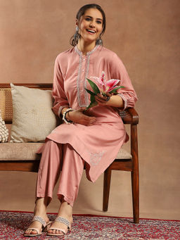 Nayam by lakshita - Peach Embroidered Straight Calf Length Kurta and Pant (Set of 2)