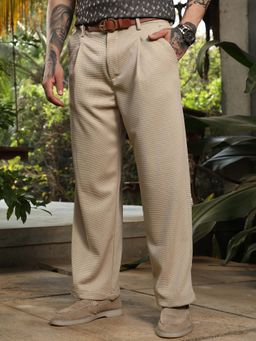Campus Sutra - Men Beige Solid Casual Trouser