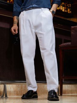 Campus Sutra - Men White Solid Casual Trouser