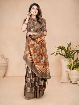 Shrithi Fashion Fab - Women New Designer KalamKari Printed Cotton Blend Saree with Unstitched Blouse