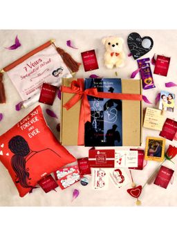 Indigifts - Love Combo Gift for Couples (Set Of 12)