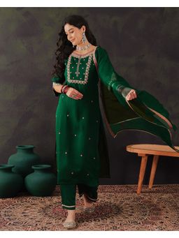 Gahan - Green Silk Blend Zari Sequence Thread Work Embroidered Kurta with Pant and Dupatta