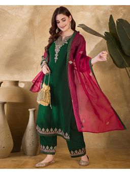 Gahan - Green Silk Blend Zari Sequence Embroidered Kurta with Pant and Dupatta