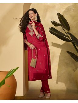 Gahan - Red DChinon Zari Sequence Thread Cording Embroidered Kurta with Pant and Dupatta