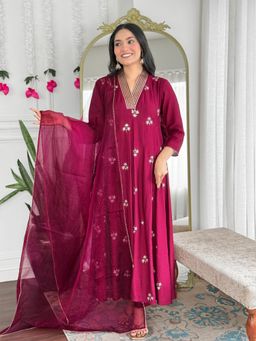 Gahan - Womens Viscose Rayon Anarkali Embroidered Kurta with Pant & Dupatta - Wine