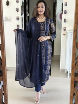 Gahan - Womens Viscose Rayon Straight Printed Kurta with Pant & Dupatta - Blue