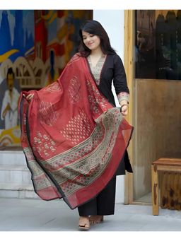 Gahan - Womens Viscose Rayon Printed Kurta with Pant & Dupatta - Black