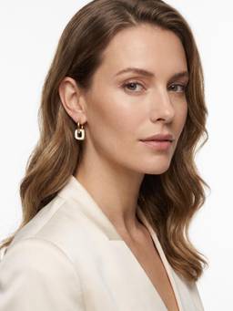 Carlton London - Gold Plated Classy Interlocking Hoop Earring